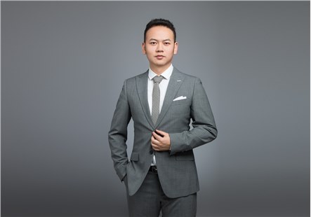 陈龙吟        高级合伙人